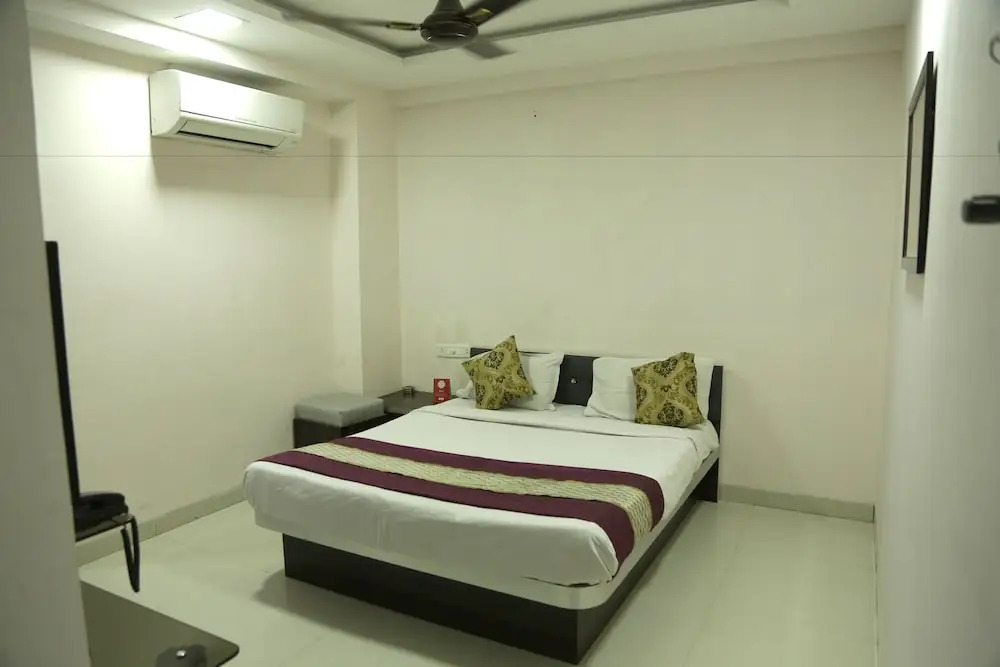 OYO 3749 Hotel Krishna