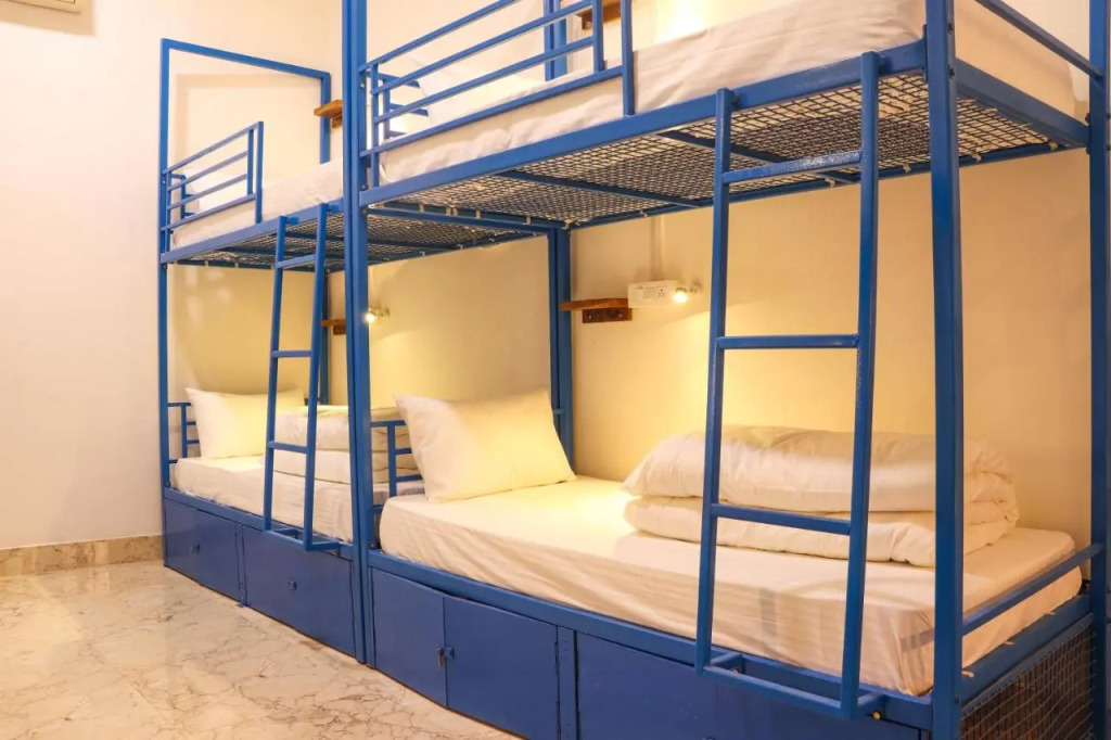 Live Free Hostel Varanasi