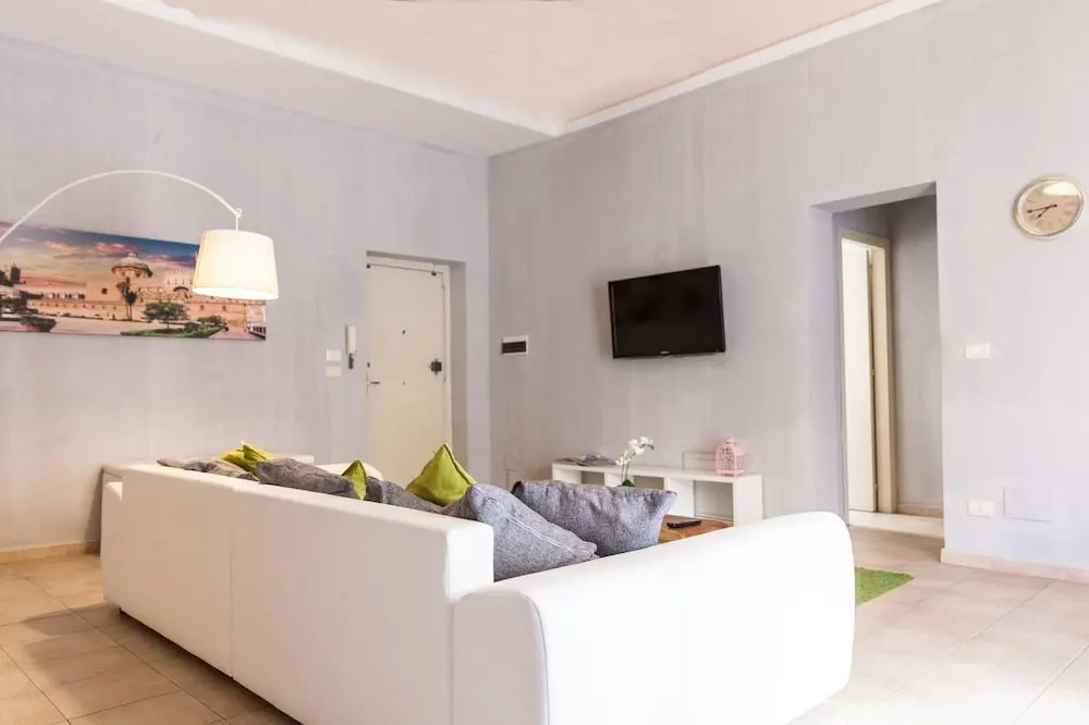 PMO Guest House