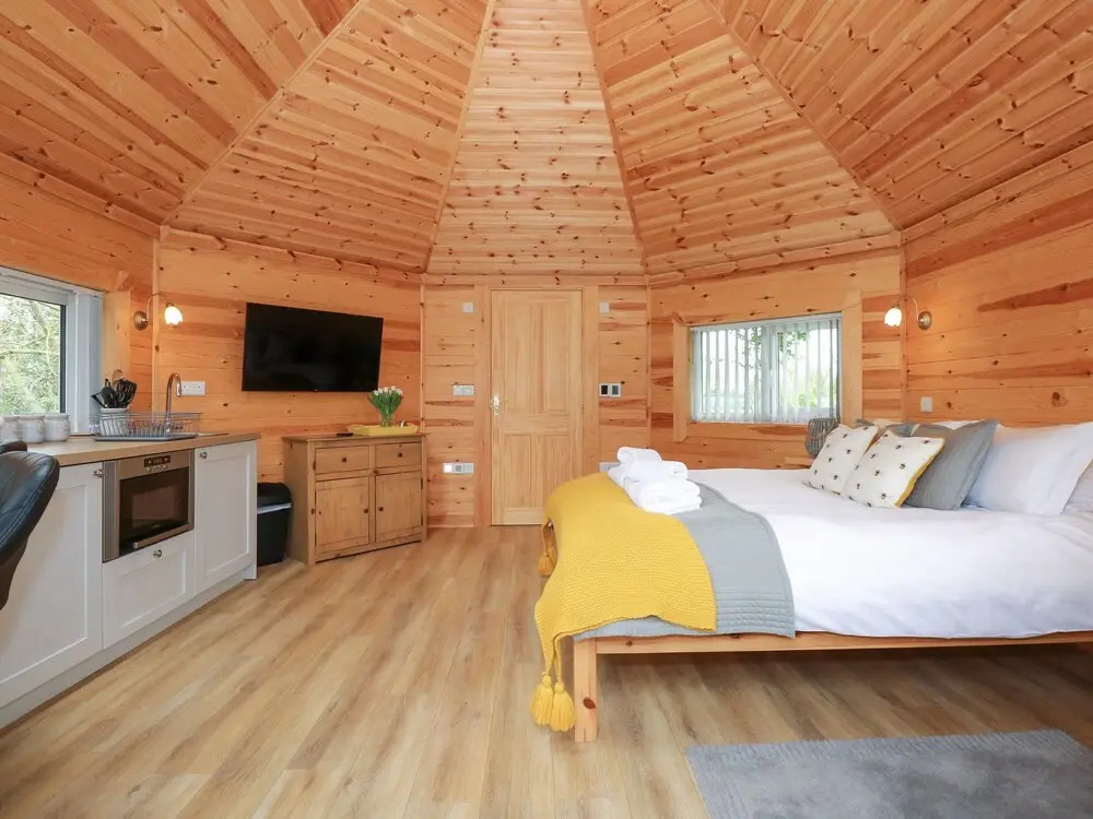 Honeybee Retreat