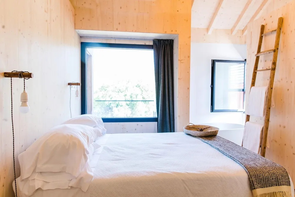 Apartment With one Bedroom in Alvados, With Wonderful Mountain View, Shared Pool, Enclosed Garden