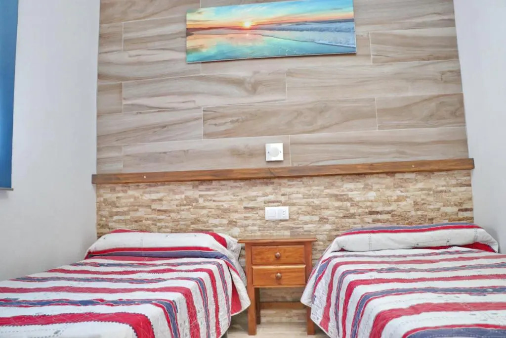 Bungalow La Roa II con piscina compartida y privada