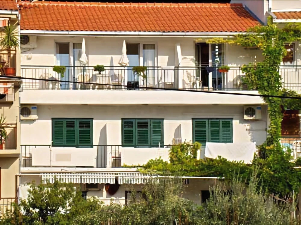Apartments Garmaz