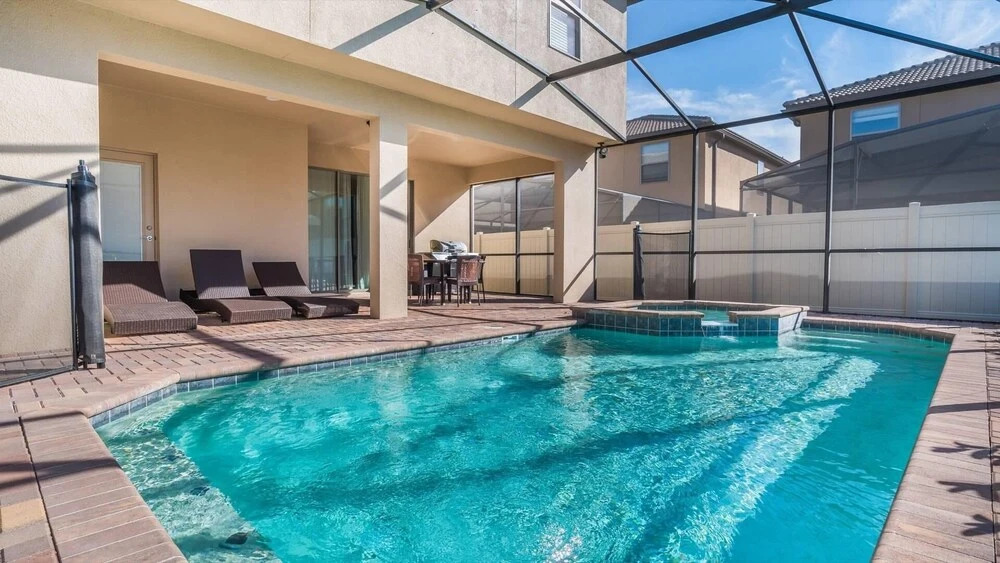 2100 Rome Drive