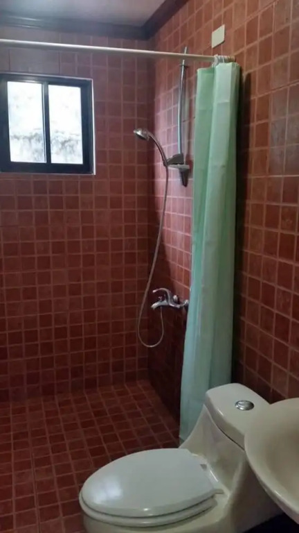 Whitehouse Travel inn Sm Tabinay