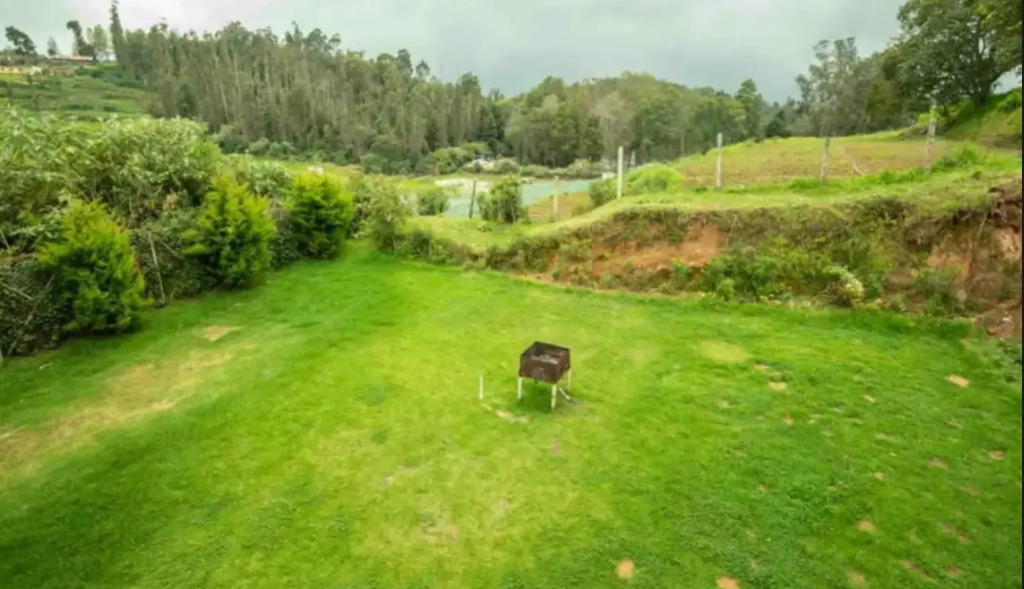 Lazo Silver Lake , Ooty