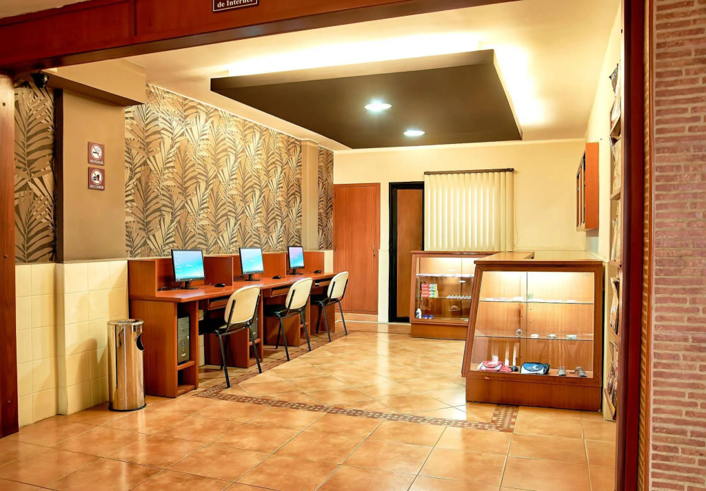 Hotel Mary