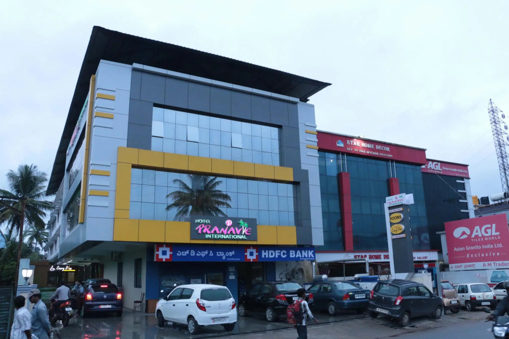 Hotel Pranav International