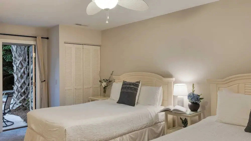 Pool, Hot Tub, Fairway Views & Quick Bike Ride to Beach Loblolly Retreat by Avantstay