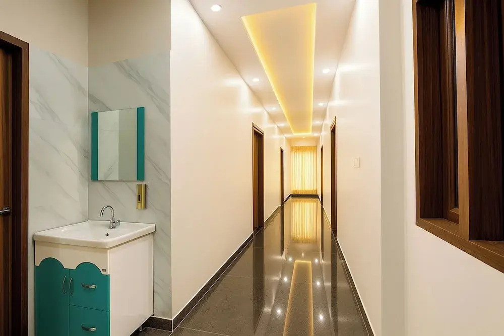 Fabhotel Kesar Inn