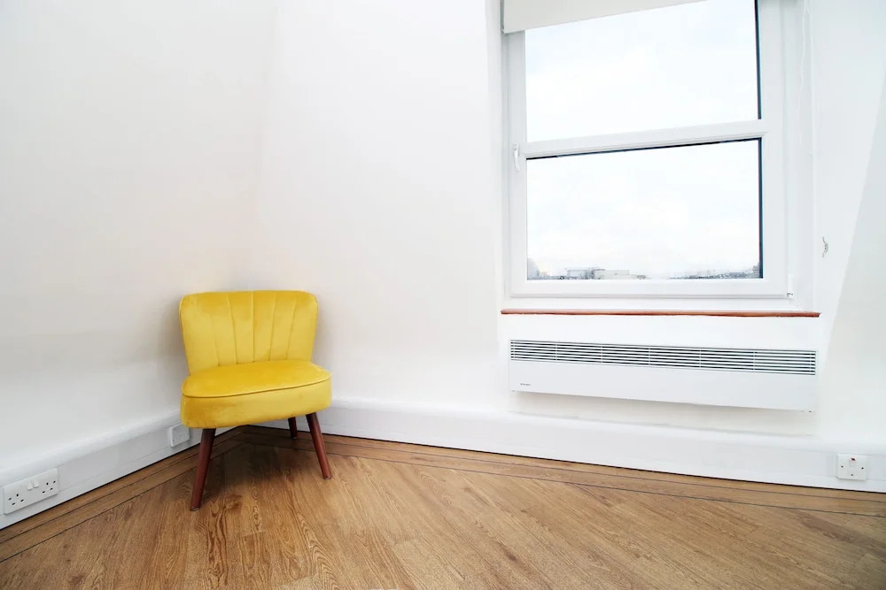 Stay In Cardiff Crichton House