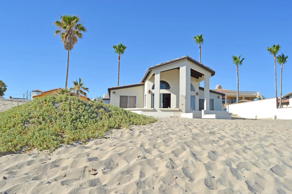 Playa Romantica by RedAwning