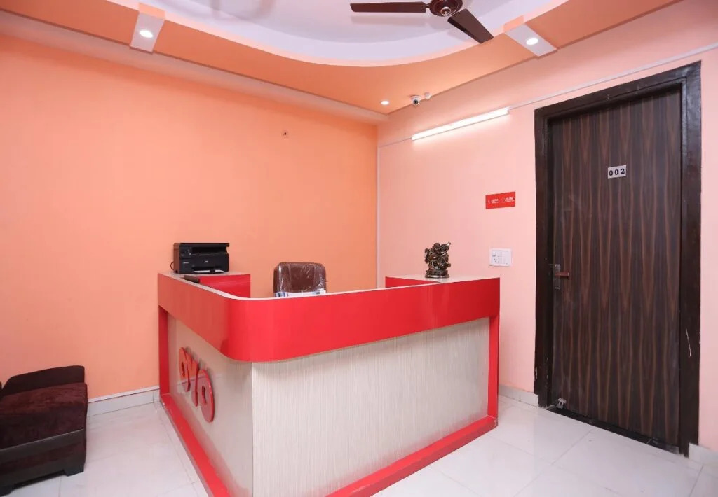 Hotel Palazzo Di Lara By OYO Rooms