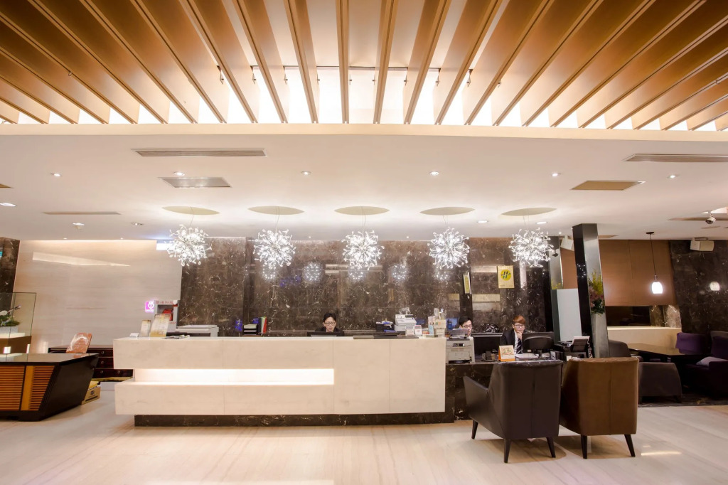 Mou Hotel Debao