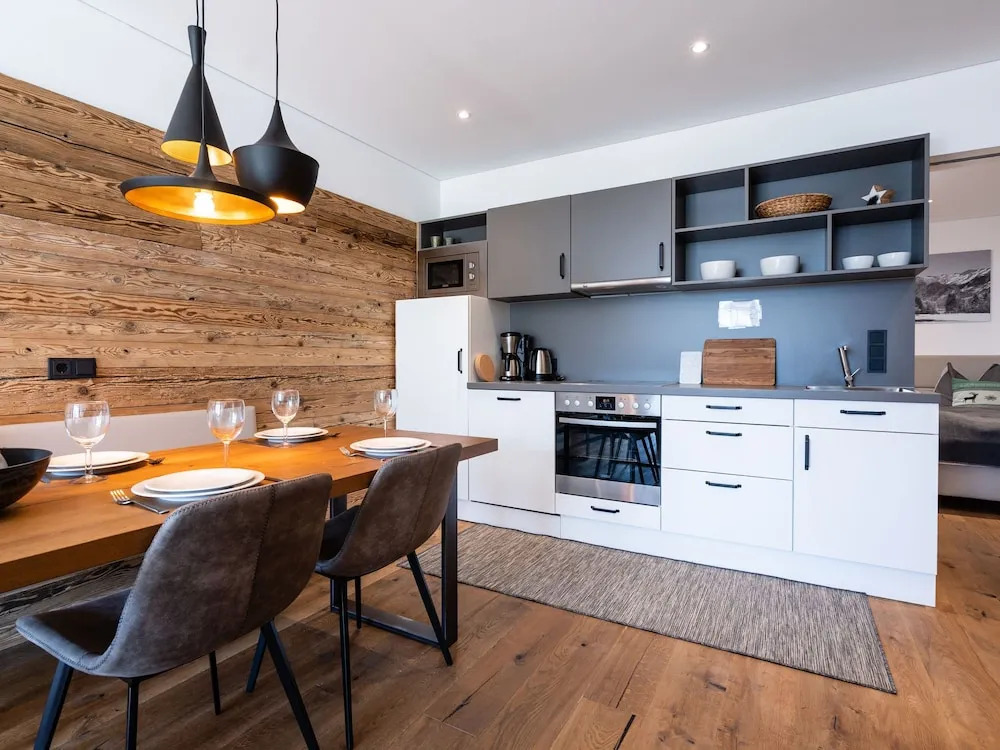 Classy Apartment in Piesendorf near Lake & Ski Bus