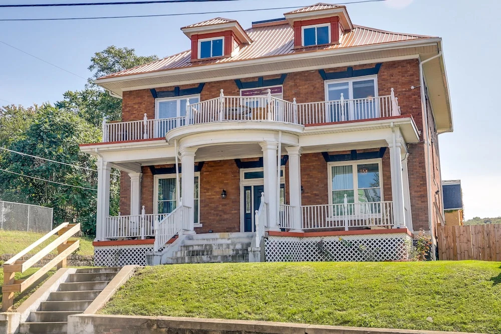 Inviting Connellsville Getaway w/ Deck