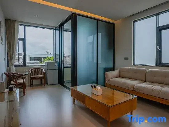 Yun He Li Cozy Vacation Homestay (Downtown Tengchong/Fortune Center Branch)