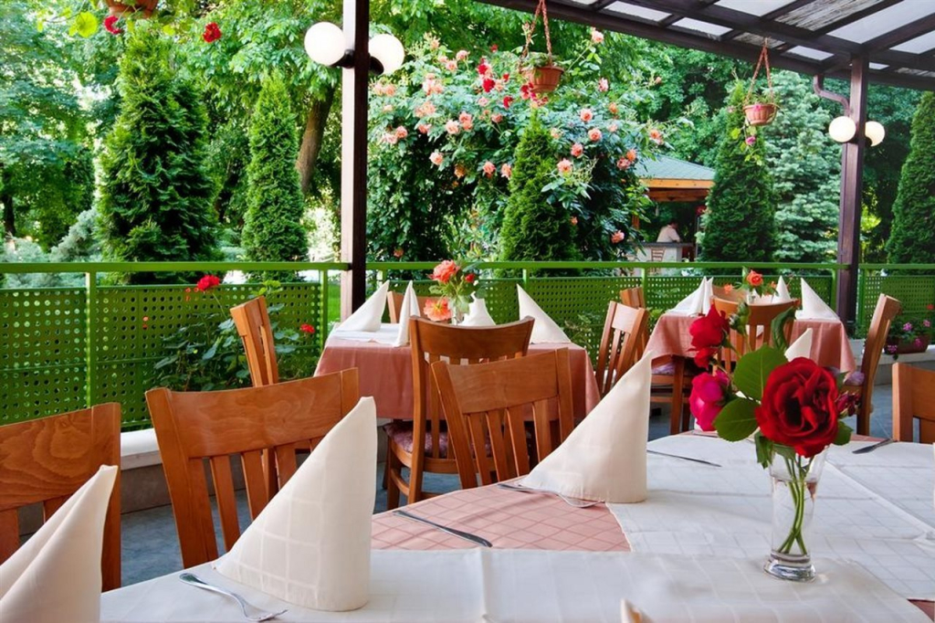 Ljuljak Hotel