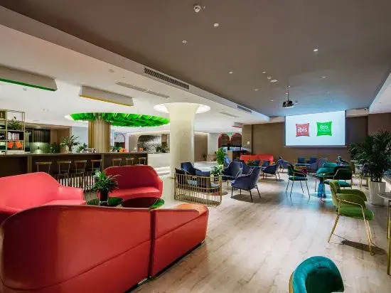 Ibis Styles Xian Bell and Drum Tower Muslim Quarter