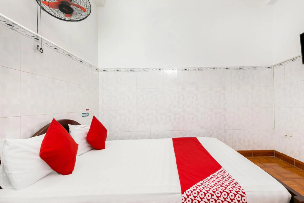 OYO 521 Hoang Anh Hotel