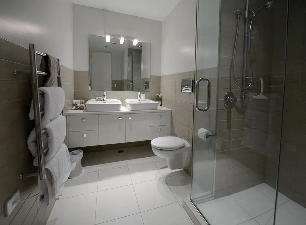 One Ten Apartment 3