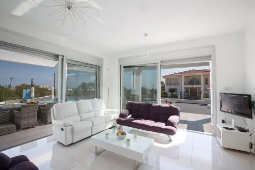Beautiful 5 Star Holiday Villa in a Prime Location in Protaras, Book Early To Secure Your Dates, Protaras Villa 1230