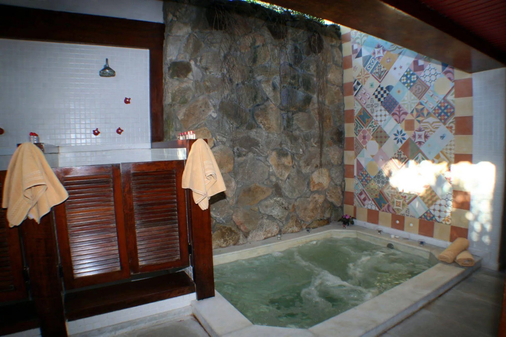 Sailing Hotel & Spa