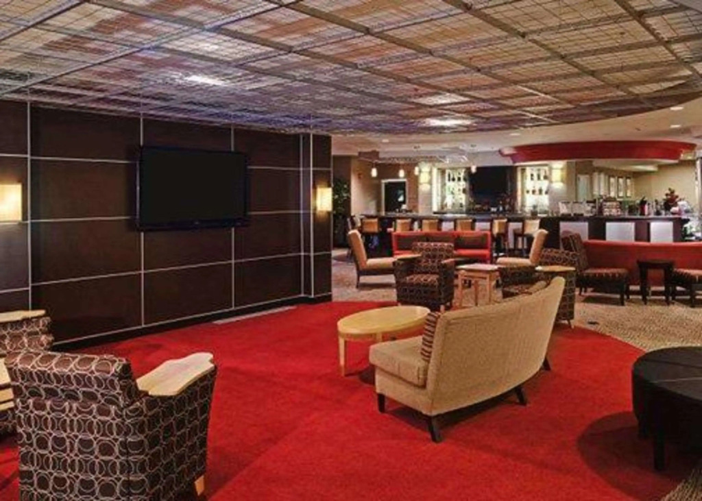 Cambria Hotel Columbus - Polaris