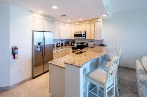 South Bay Beach Club #33 - 3 Bedroom 2 Bathroom Unit
