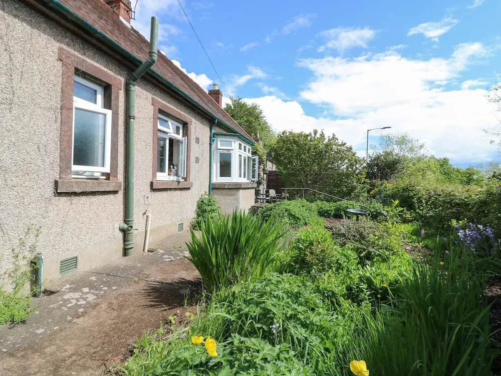Charlies Cottage