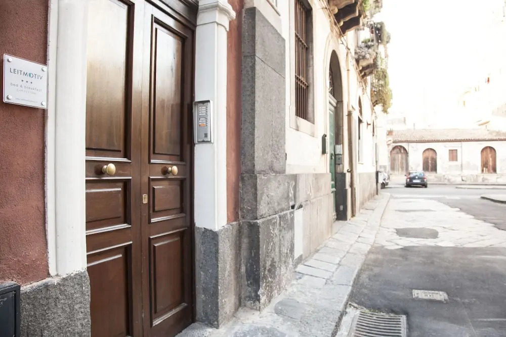 B&B Leitmotiv