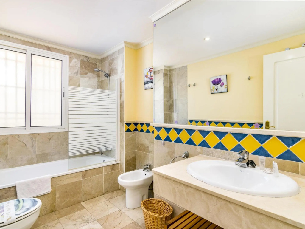 Beautiful Apartment on the beach 353