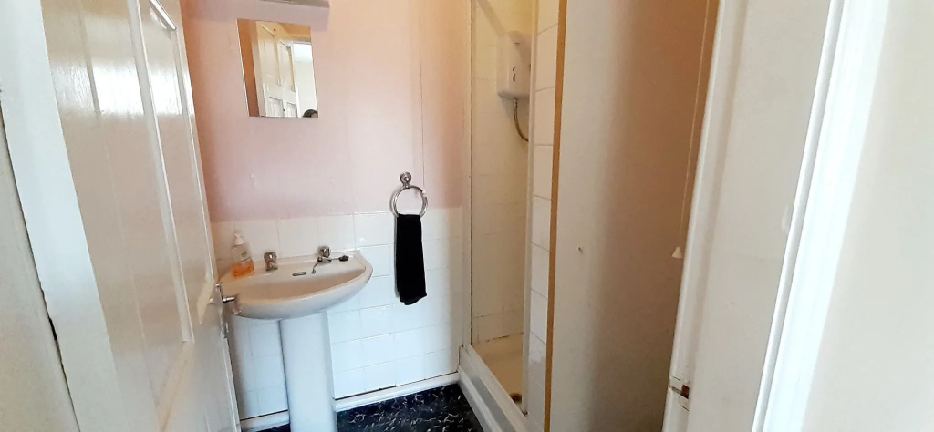Queens Rooms