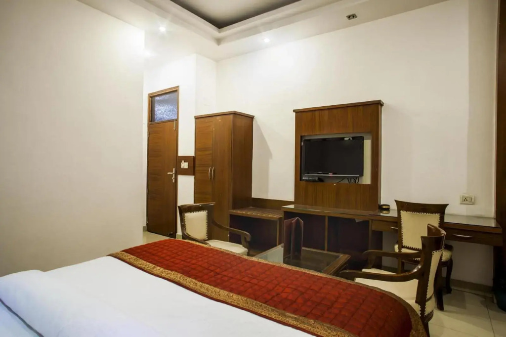 Rama Inn