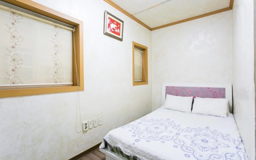 Hwaseong Yeoulteo Pension(여울터펜션)