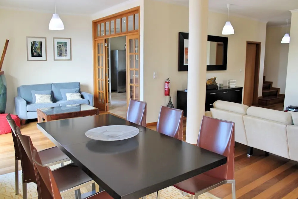 Casa das Neves - By Wehost