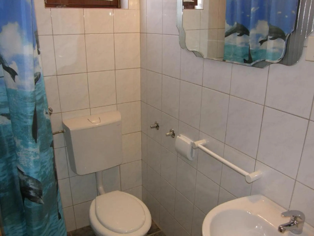Dujmovic Zeljka - Two Bedroom No.2