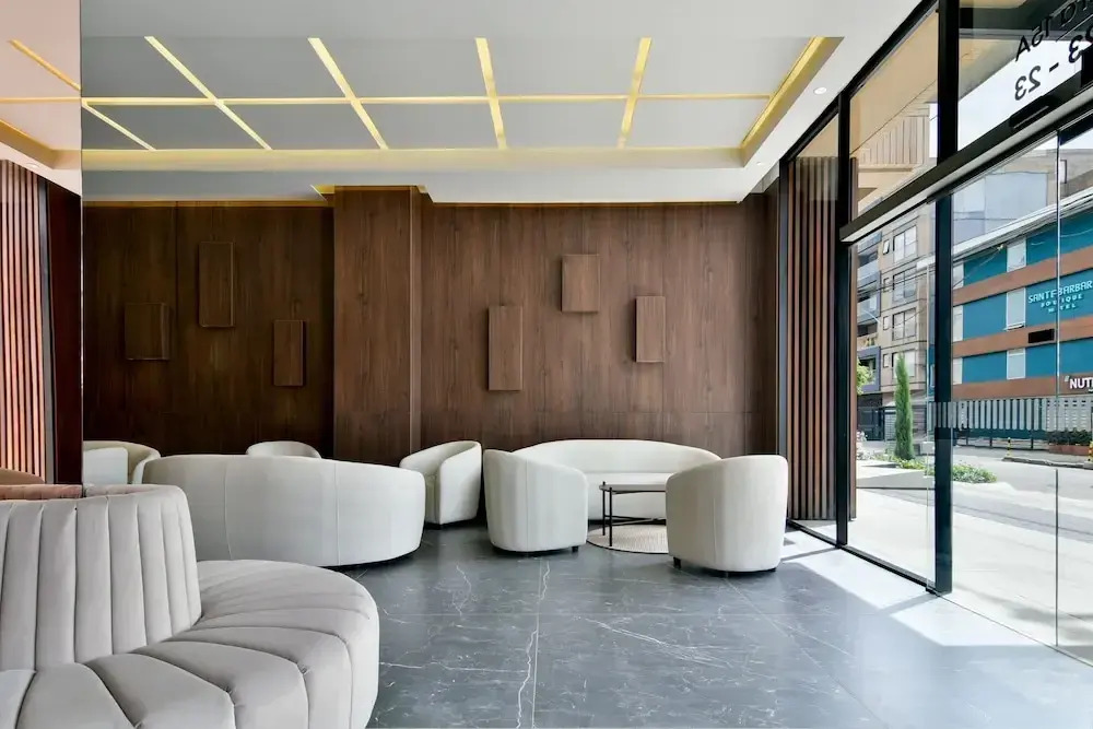 w Fantastic Loft w/ Modern Balcony in Unicentro