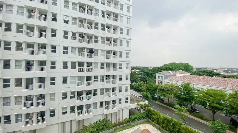 Modern Look Studio Room At Citra Living Apartment