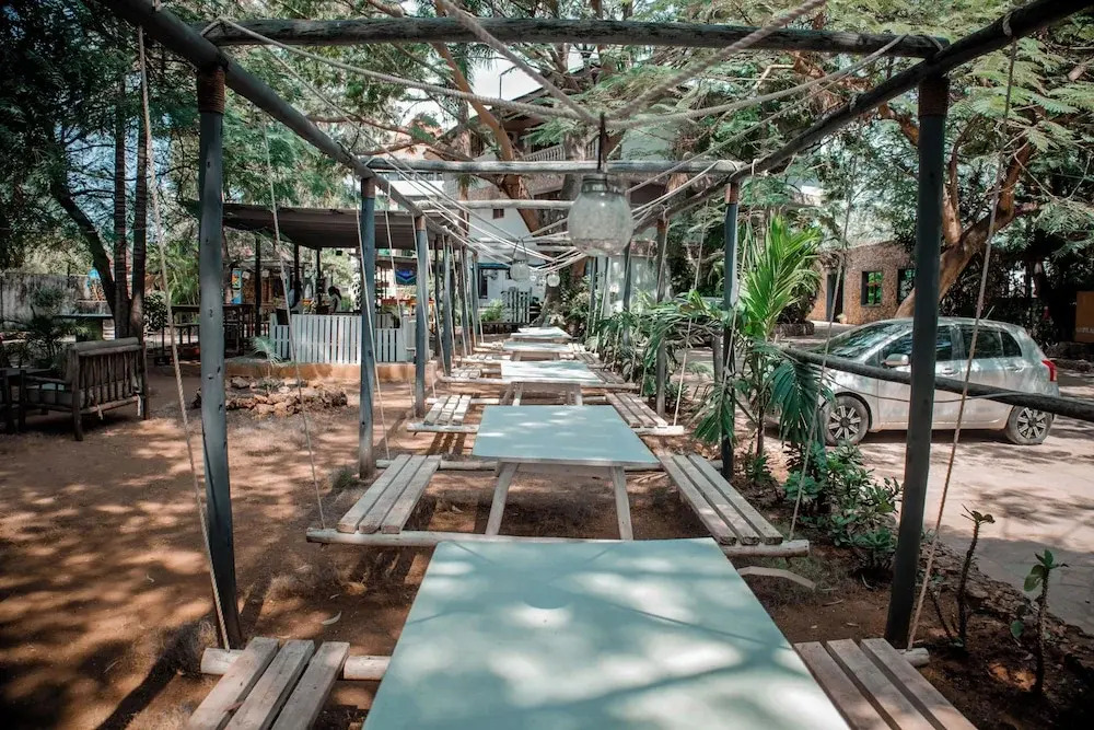 Serene Annex Hotel and Apartment