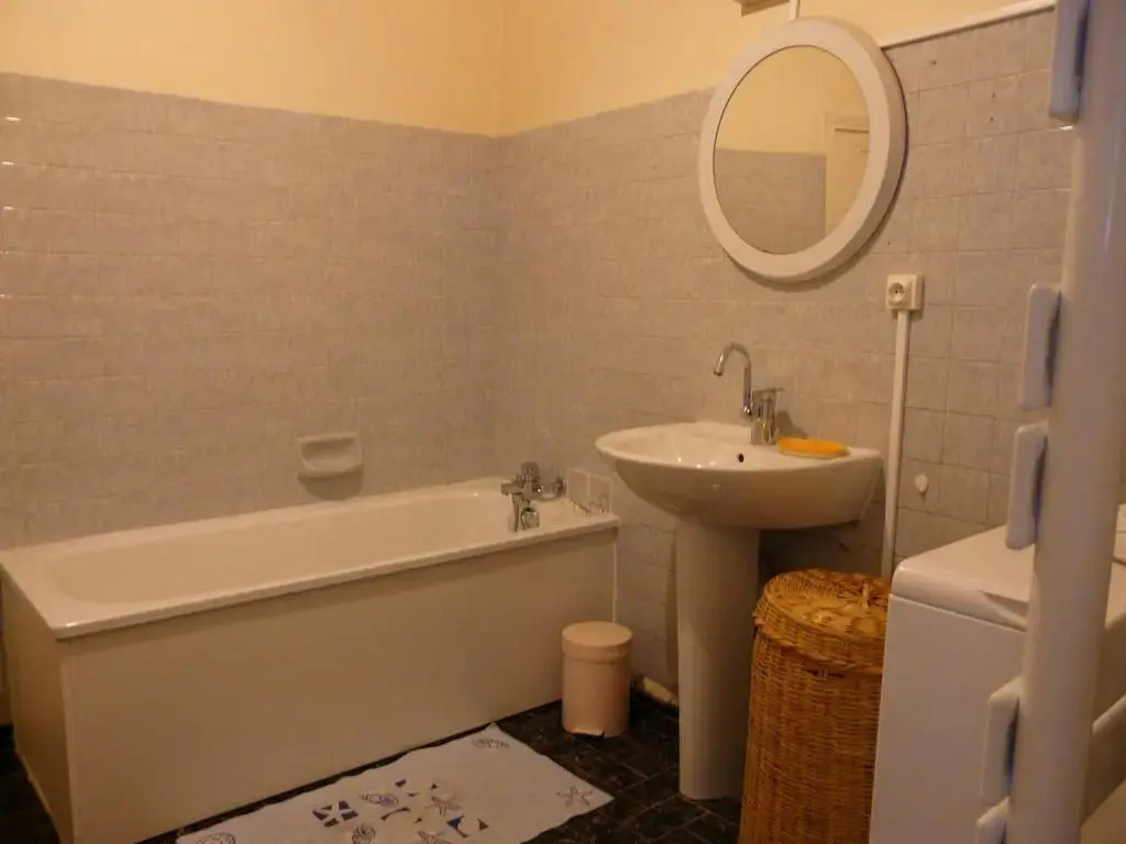 T4 de 85m2 avec garage en plein coeur de Sète
