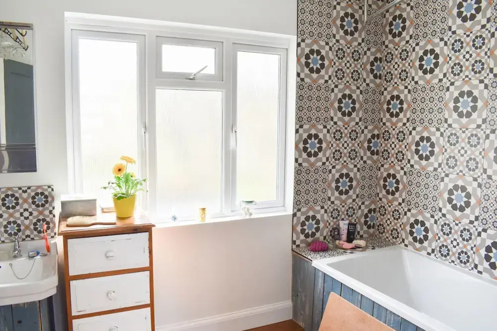Spacious 4 Bedroom Family Home in Hove