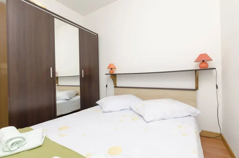 Apartments Marinko