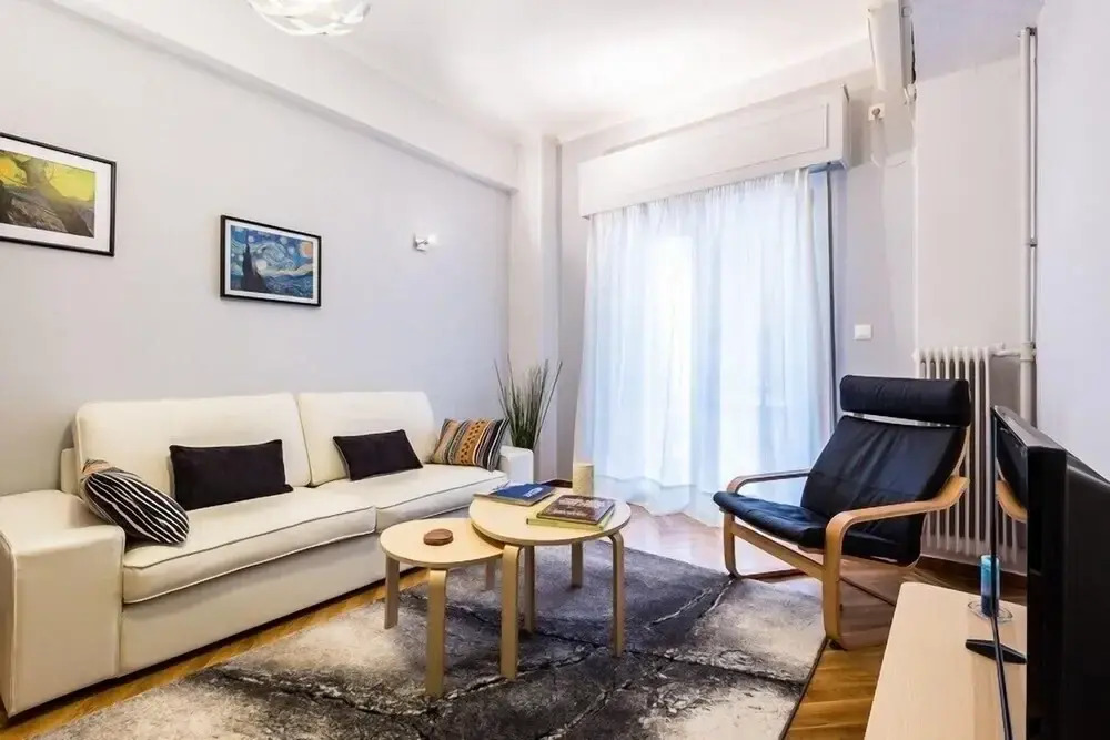 Brand new apartment with one bedroom next to Metro