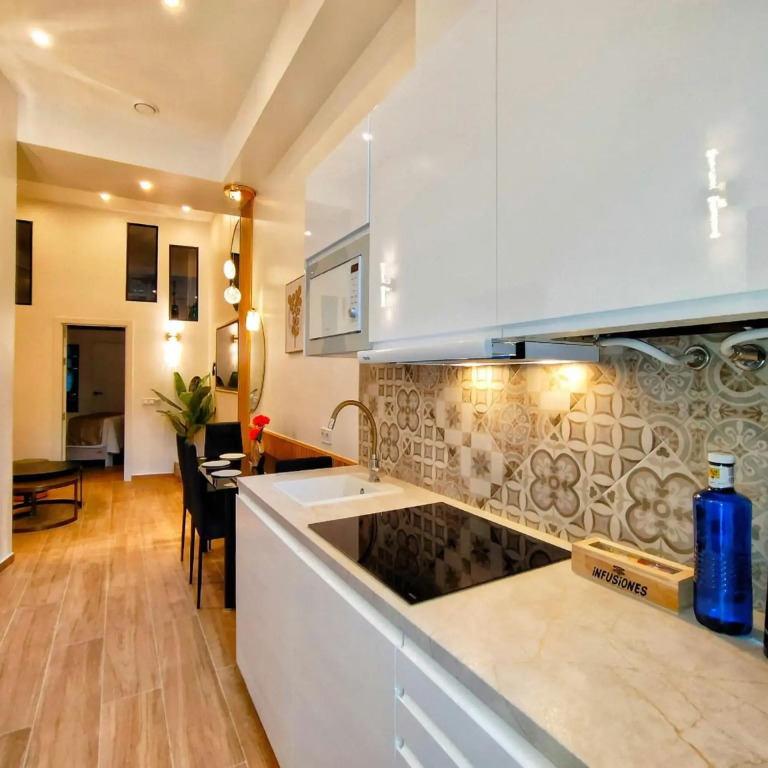 Buendia Suites
