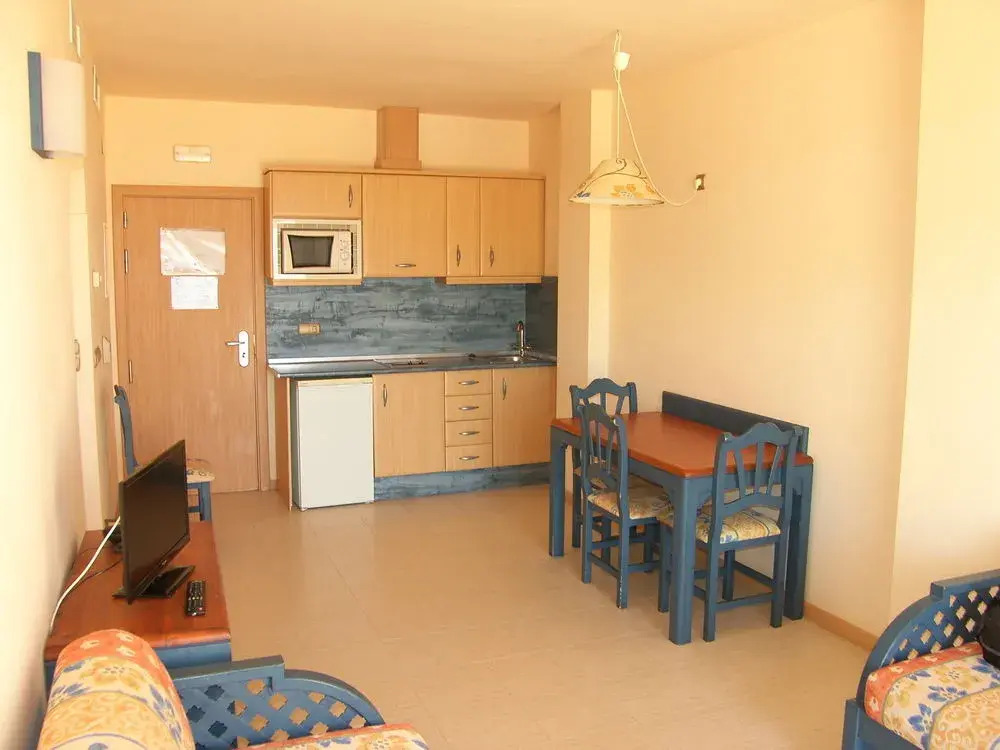 Suite Hotel Puerto Marina