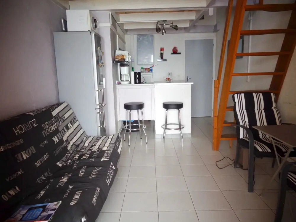 Apartment With one Bedroom in Le Barcarès, With Wonderful Lake View an