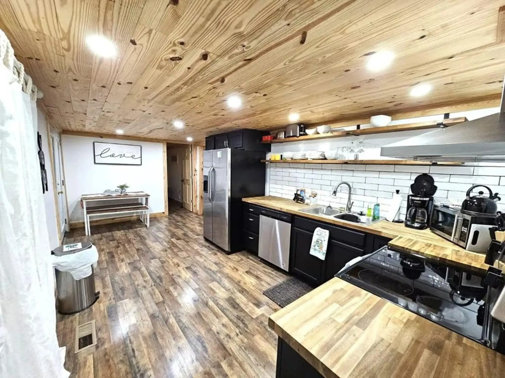 Modern Style Peaceful Tranquility Pet Friendly
