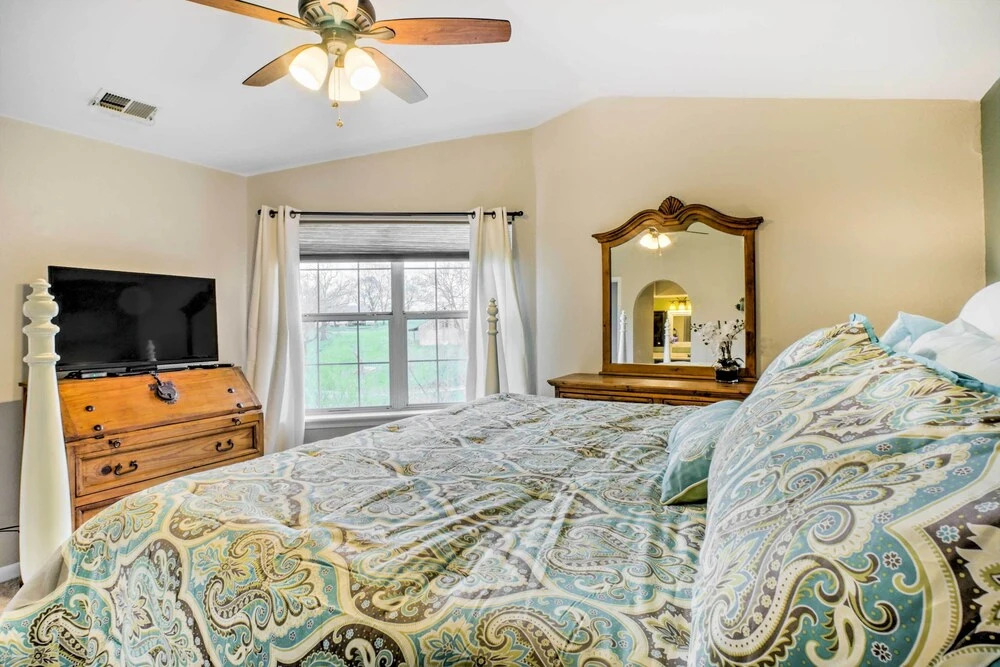 Holiday Hills Resort Condo: 3 Mi to Branson Strip!