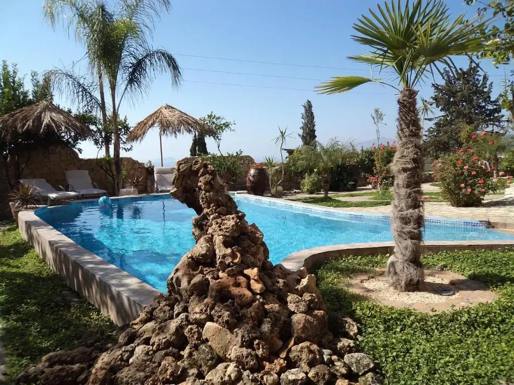 Villa Petra with heated pool